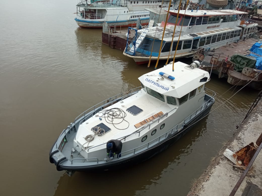 Состоялся спуск на воду служебного судна «Патрульный-8»